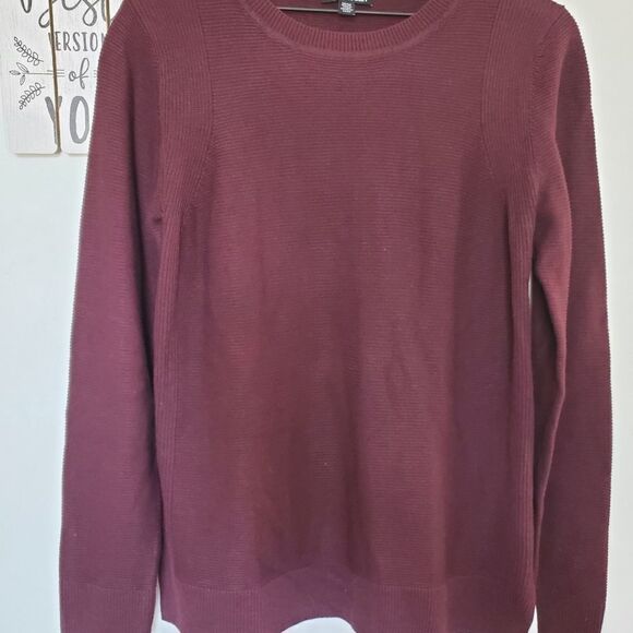 Women's Hilary Radley 2fer Heather Wine Size Medium Sweater - Picture 3 of 10